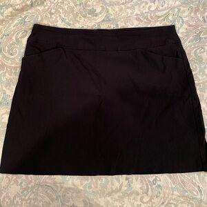 Women’s charter club skort.  Black. Great condition